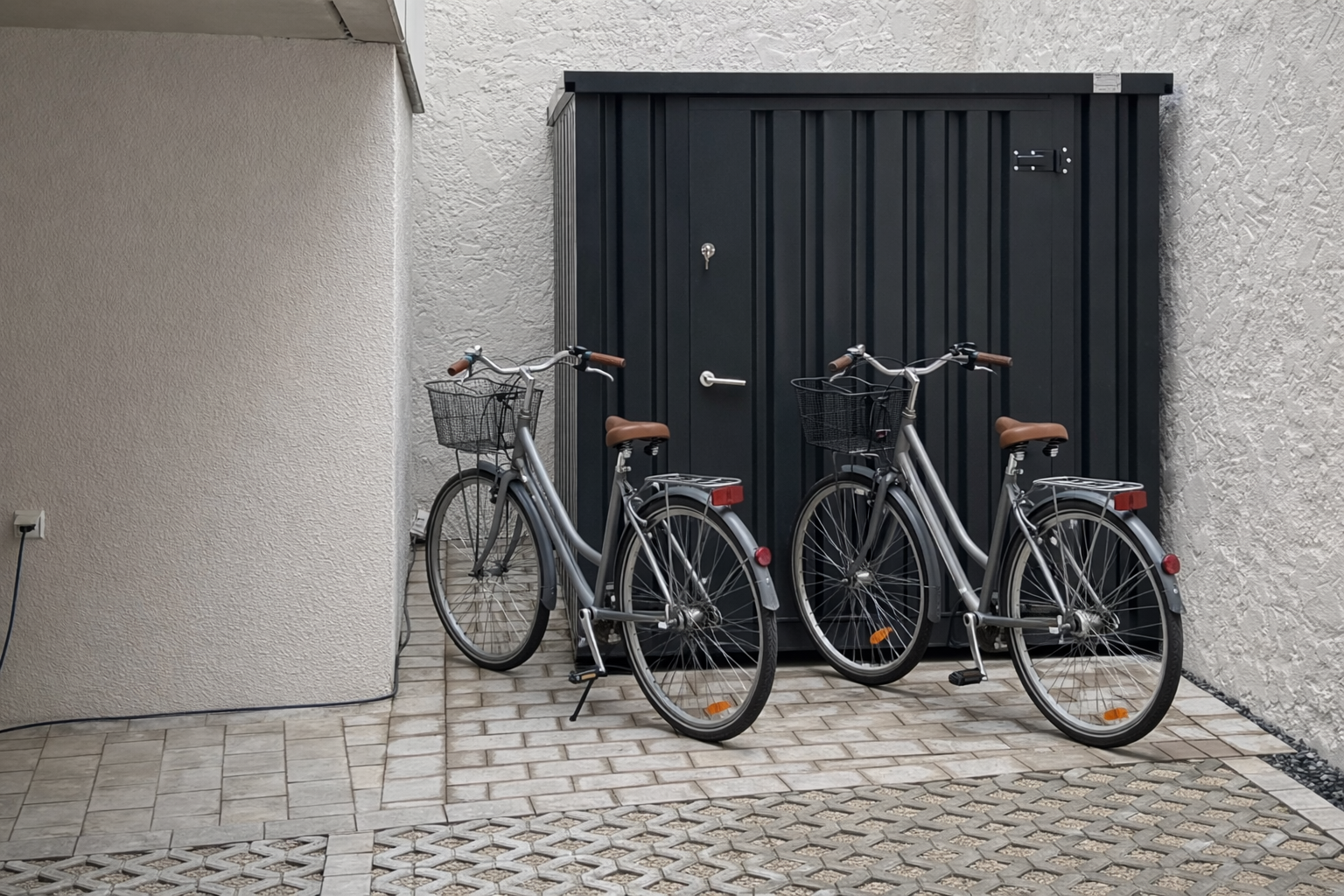 Fahrrad-Cointainer für die sichere Unterstellung der Räder